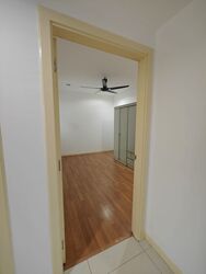 Jalan Ahmad Ibrahim (D22), Condominium #579756991
